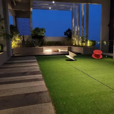 A2502 Grand Medini Studio 100Mbps Netflix By Stay Nusajaya  Exterior photo