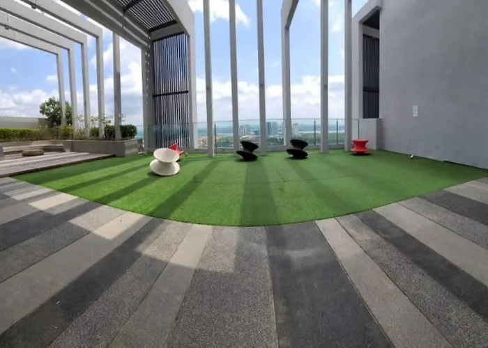 A2502 Grand Medini Studio 100Mbps Netflix By Stay