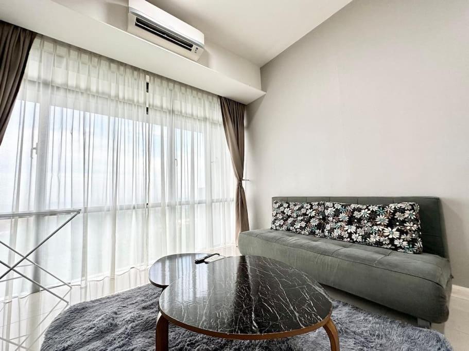 Apartment A2502 Grand Medini 100mbps Netflix By Nusajaya (Iskandar Puteri)